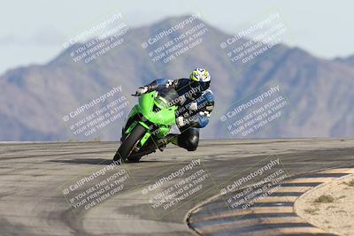 media/Nov-16-2025-Race Pace (Sun) [[8c5fa54630]]/Verified Riders/8-Turn 12 (120pm)/